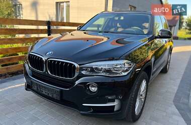 Внедорожник / Кроссовер BMW X5 2016 в Луцке