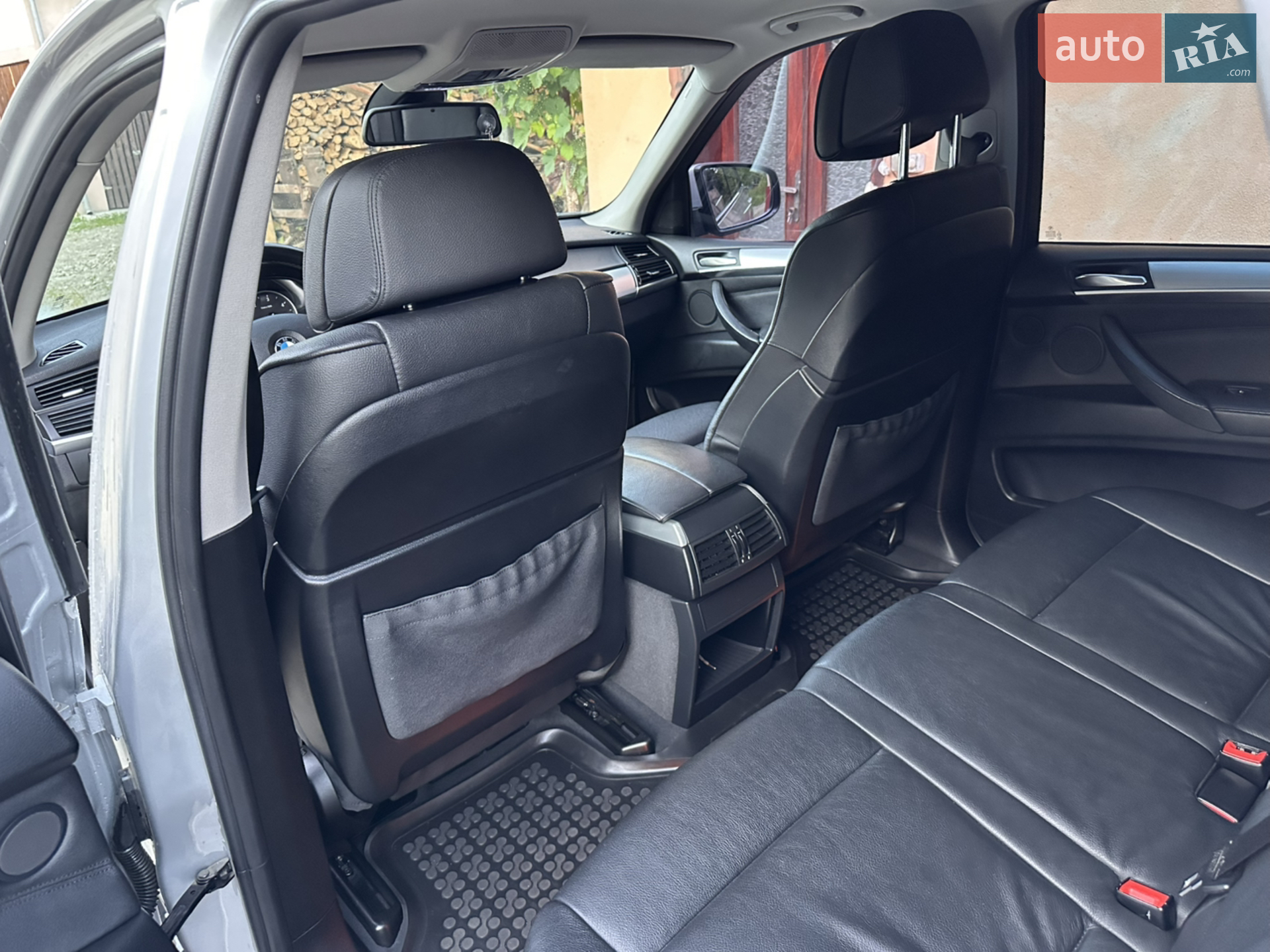 2010 BMW X5 - мініатюра 23