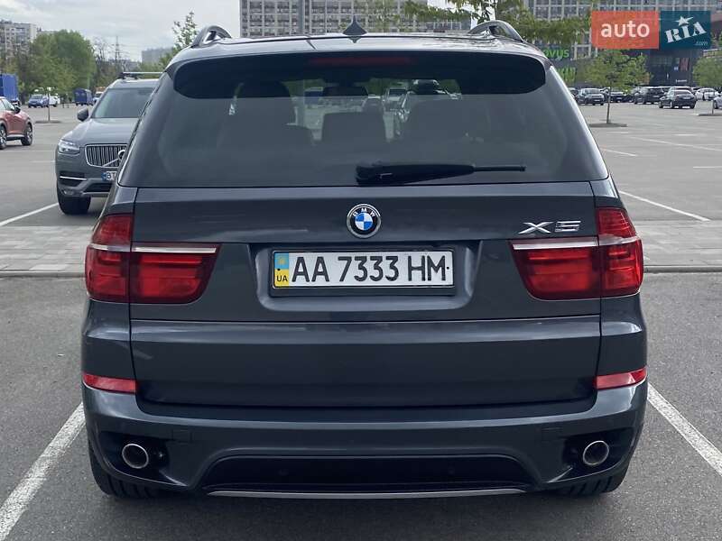 Позашляховик / Кросовер BMW X5 2012 в Києві фото 9 Позашляховик / Кросовер BMW X5 2012 в Києві