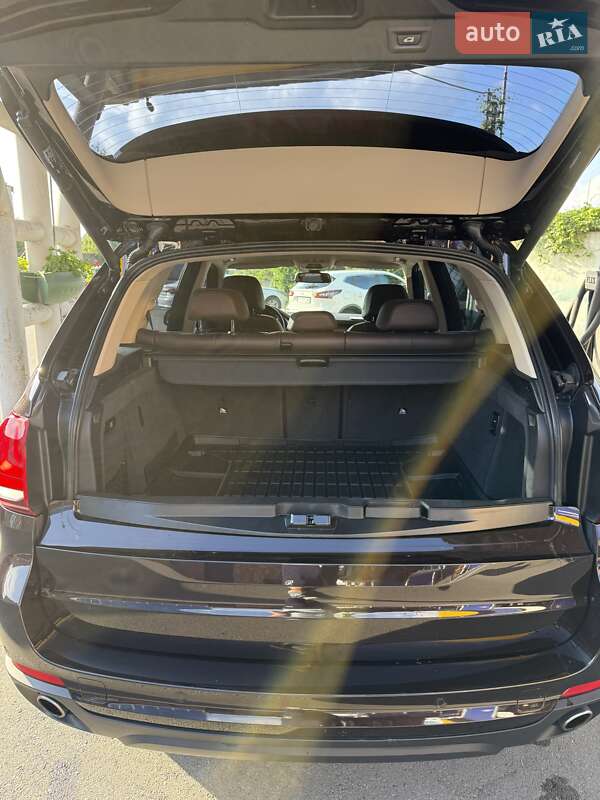 Внедорожник / Кроссовер BMW X5 2015 в Киеве