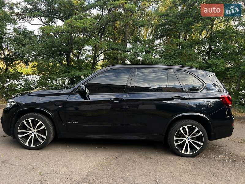 Позашляховик / Кросовер BMW X5 2013 в Кривому Розі