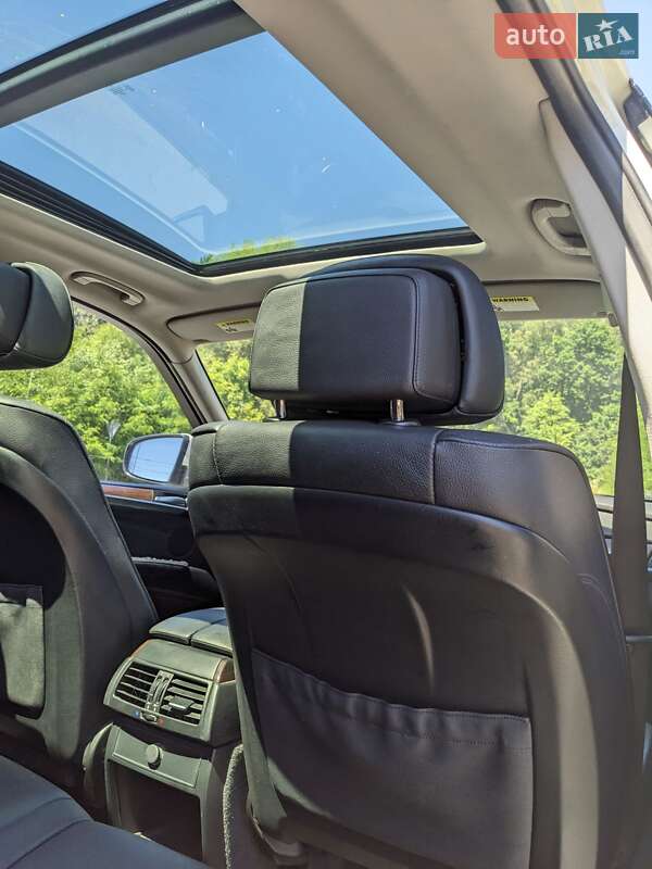 Внедорожник / Кроссовер BMW X5 2010 в Львове