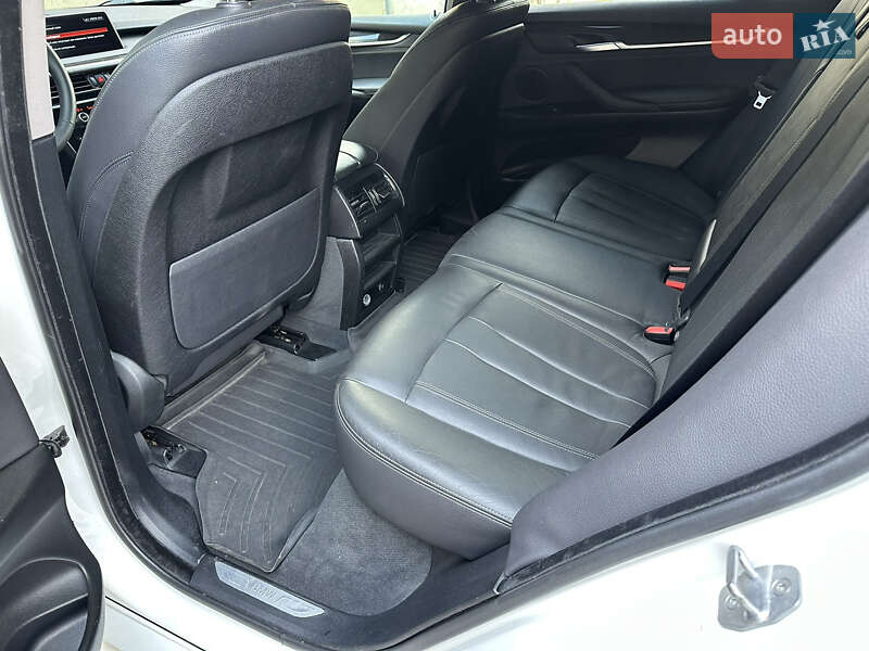 Внедорожник / Кроссовер BMW X5 2018 в Одессе