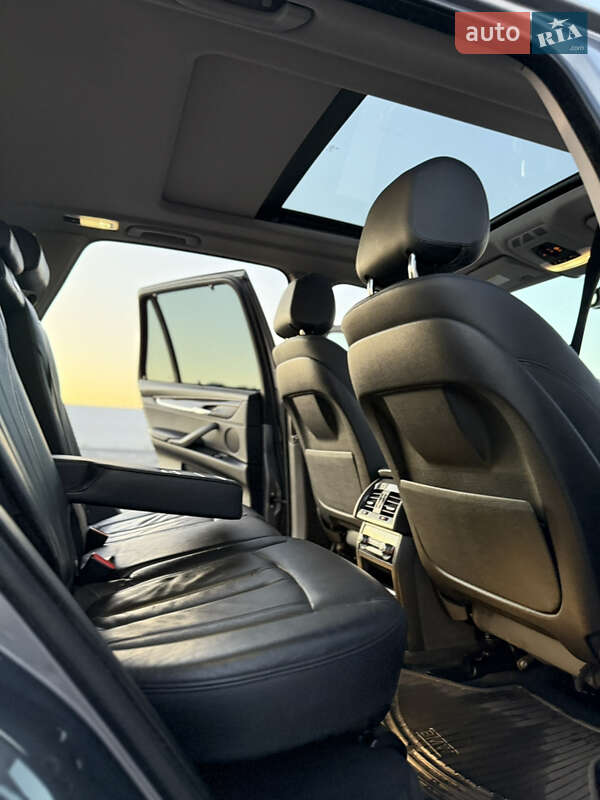 Внедорожник / Кроссовер BMW X5 2015 в Львове
