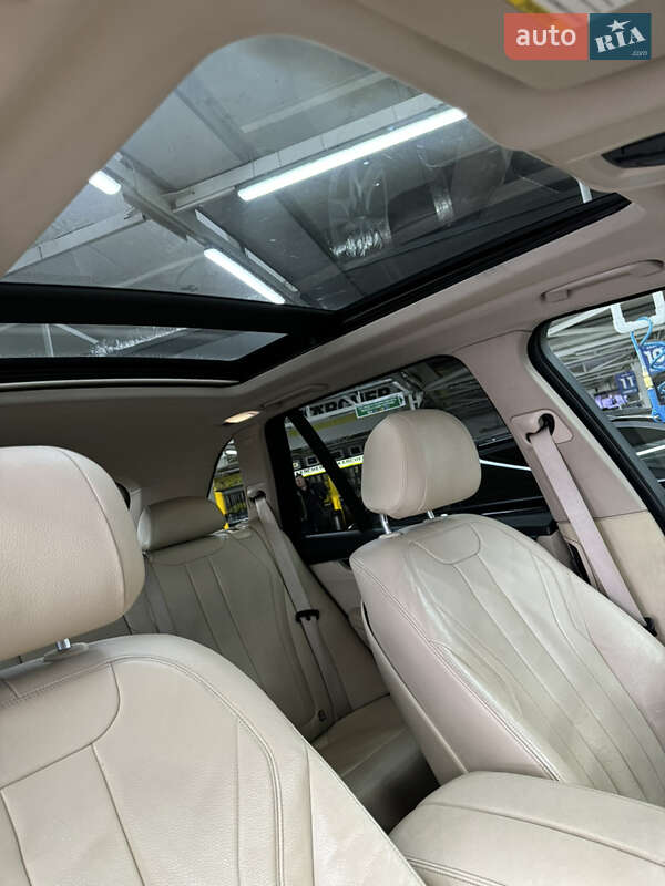 Позашляховик / Кросовер BMW X5 2015 в Чернівцях фото 19 Позашляховик / Кросовер BMW X5 2015 в Чернівцях