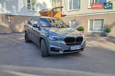 Позашляховик / Кросовер BMW X5 2015 в Житомирі
