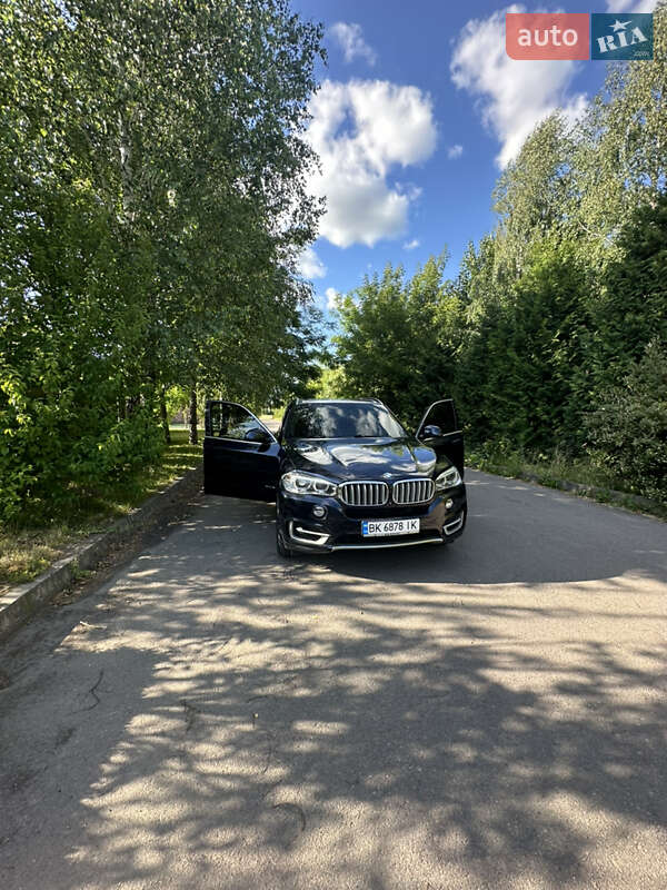 Внедорожник / Кроссовер BMW X5 2014 в Ровно