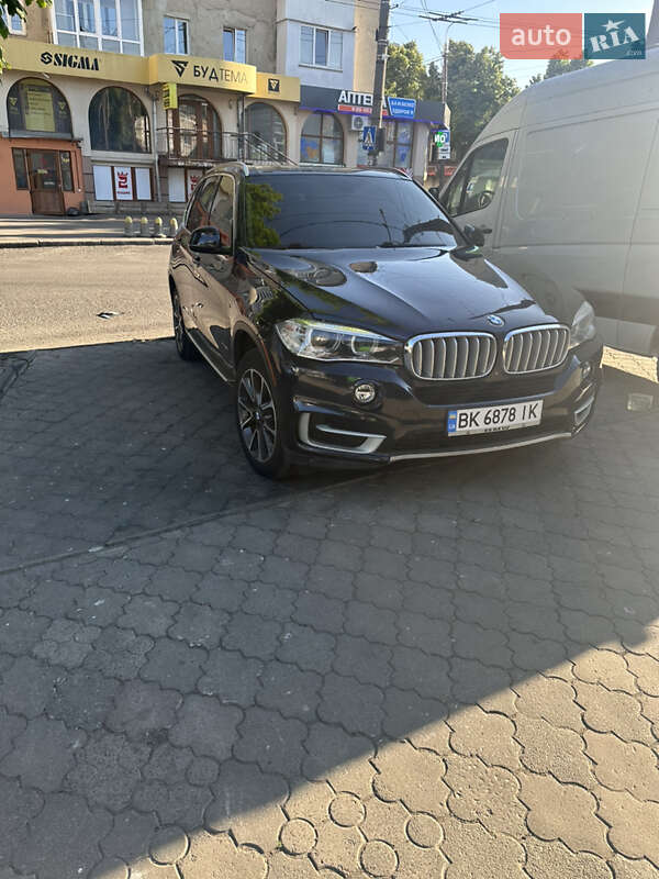 Внедорожник / Кроссовер BMW X5 2014 в Ровно