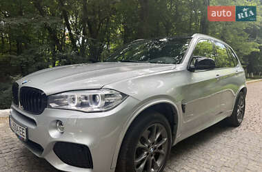 Позашляховик / Кросовер BMW X5 2018 в Чернівцях