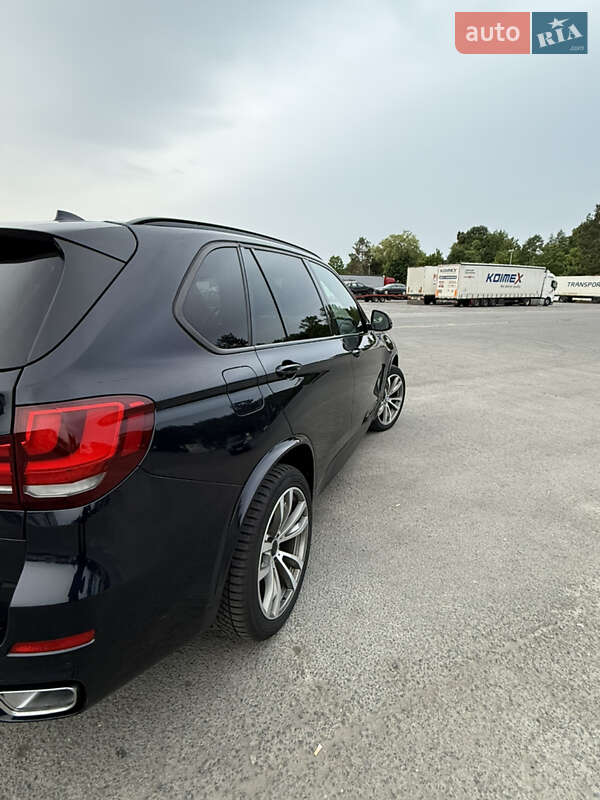 Позашляховик / Кросовер BMW X5 2015 в Луцьку