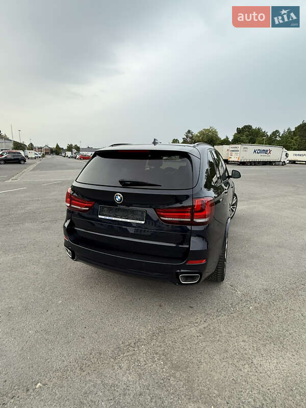 Позашляховик / Кросовер BMW X5 2015 в Луцьку