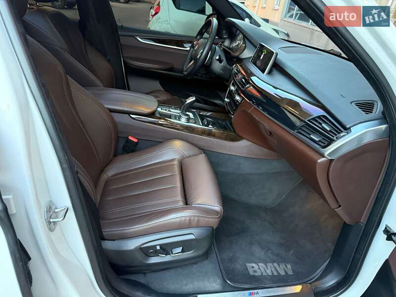 Позашляховик / Кросовер BMW X5 2017 в Одесі