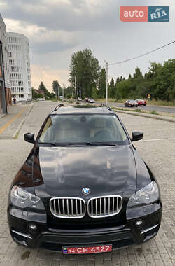 Позашляховик / Кросовер BMW X5 2012 в 