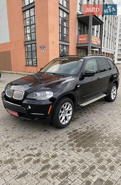 Позашляховик / Кросовер BMW X5 2012 в 