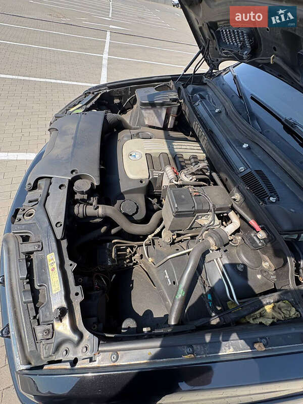 Позашляховик / Кросовер BMW X5 2002 в Одесі