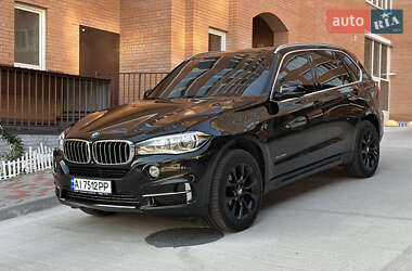 Позашляховик / Кросовер BMW X5 2014 в 