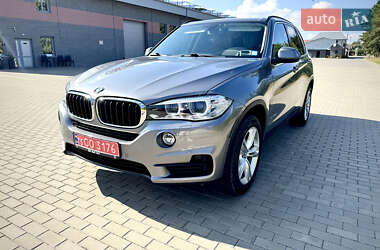 Внедорожник / Кроссовер BMW X5 2016 в Ровно