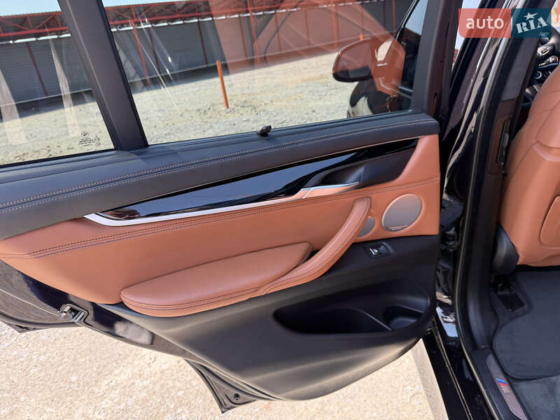 Внедорожник / Кроссовер BMW X5 2017 в Ирпене