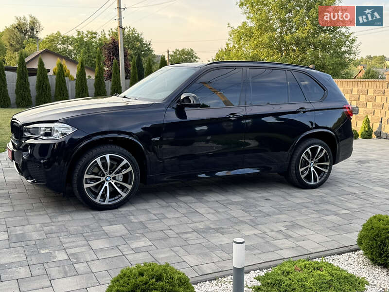 Внедорожник / Кроссовер BMW X5 2015 в Ровно