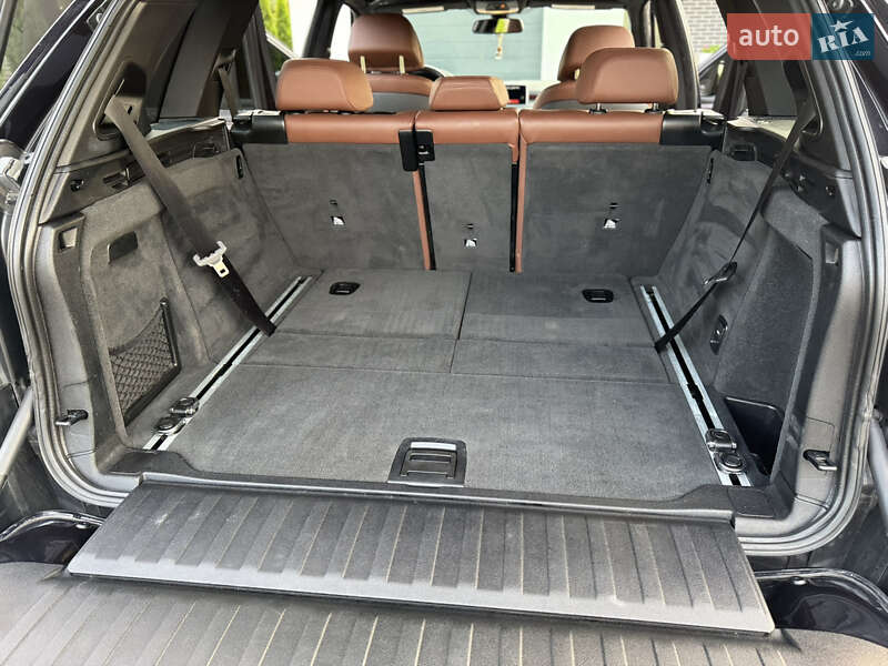 Внедорожник / Кроссовер BMW X5 2015 в Ровно