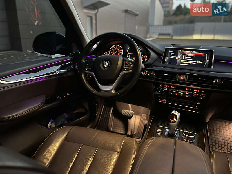 Внедорожник / Кроссовер BMW X5 2014 в Кривом Роге