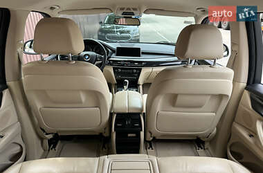 Внедорожник / Кроссовер BMW X5 2015 в 