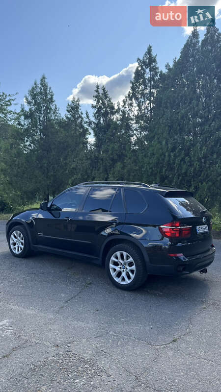 Внедорожник / Кроссовер BMW X5 2012 в Ладыжине