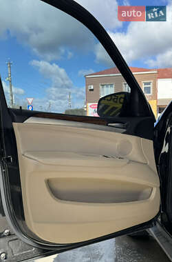 Внедорожник / Кроссовер BMW X5 2012 в 