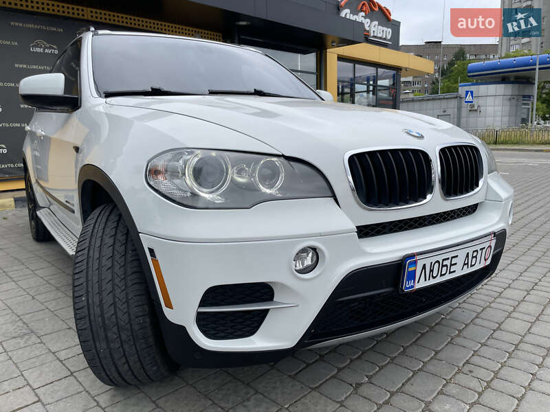 Внедорожник / Кроссовер BMW X5 2012 в Львове