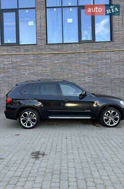 Позашляховик / Кросовер BMW X5 2011 в Івано-Франківську