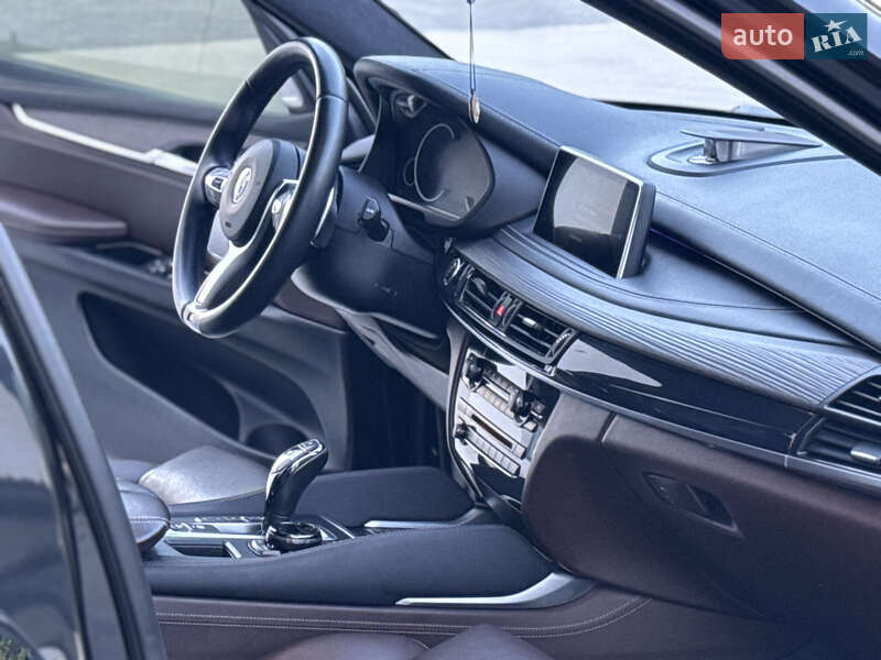 Внедорожник / Кроссовер BMW X5 2014 в Луцке