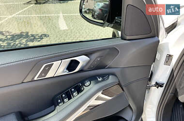 Позашляховик / Кросовер BMW X5 2019 в 