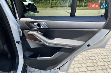Позашляховик / Кросовер BMW X5 2019 в 