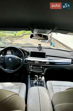 Внедорожник / Кроссовер BMW X5 2013 в 