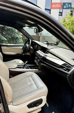 Внедорожник / Кроссовер BMW X5 2013 в 