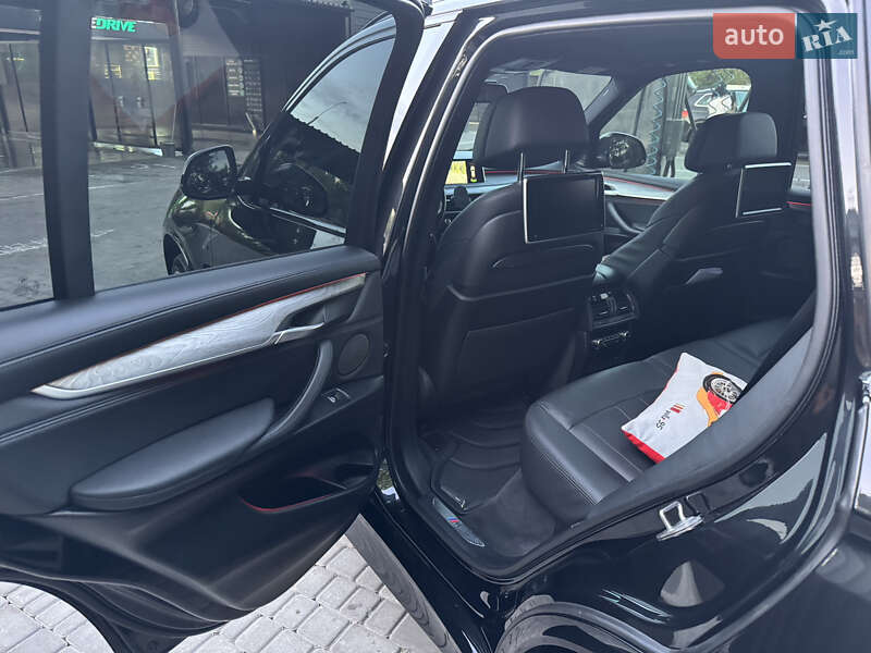 Внедорожник / Кроссовер BMW X5 2016 в Звягеле