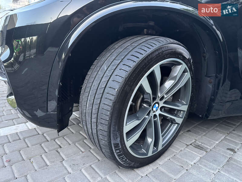 Внедорожник / Кроссовер BMW X5 2016 в Звягеле