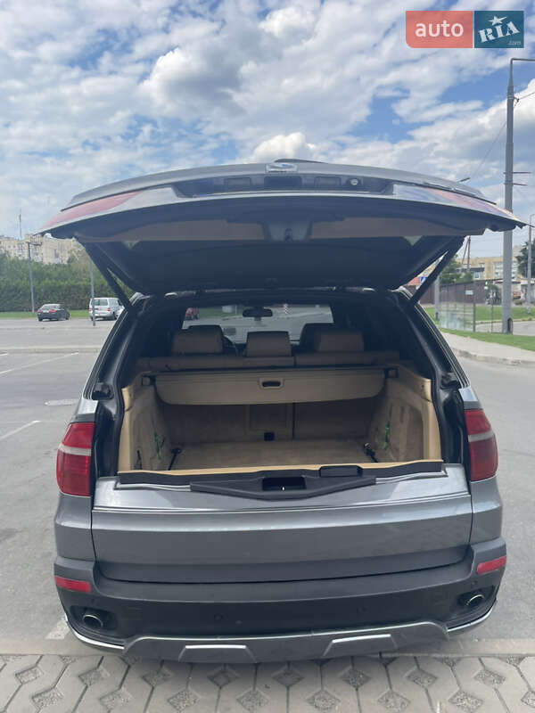 Позашляховик / Кросовер BMW X5 2008 в Києві
