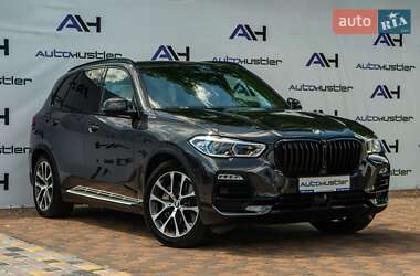 Внедорожник / Кроссовер BMW X5 2020 в Киеве