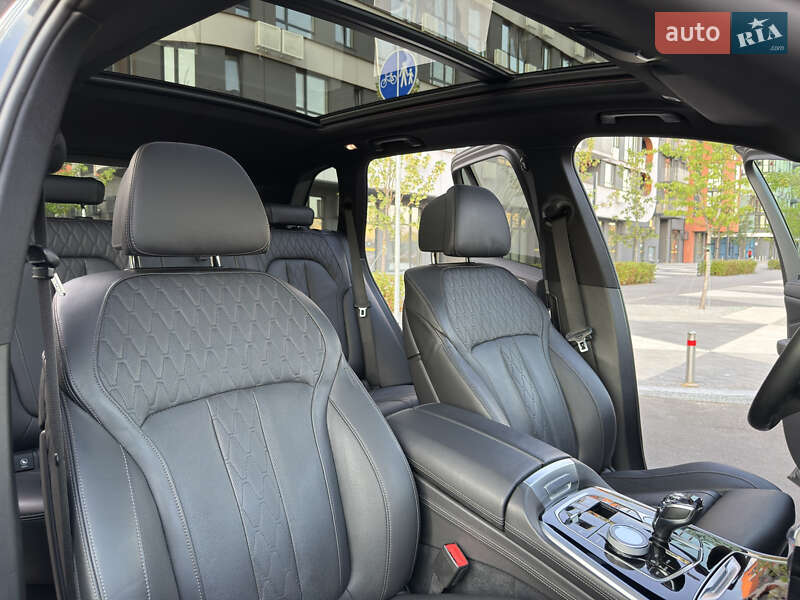 Внедорожник / Кроссовер BMW X5 2020 в Киеве