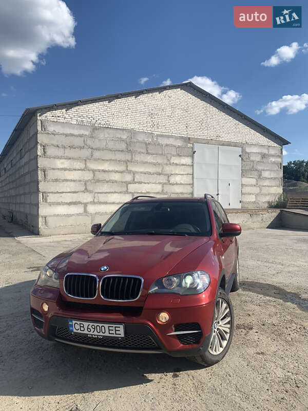 Внедорожник / Кроссовер BMW X5 2011 в Киеве