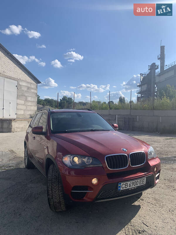 Внедорожник / Кроссовер BMW X5 2011 в Киеве
