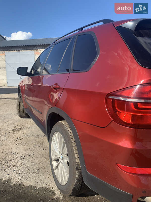Внедорожник / Кроссовер BMW X5 2011 в Киеве