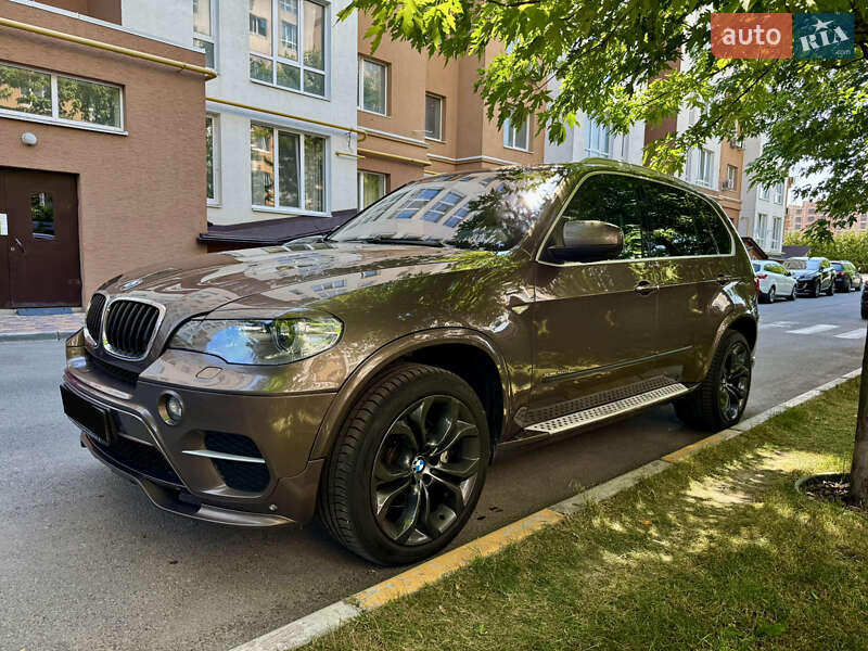 BMW X5 2011