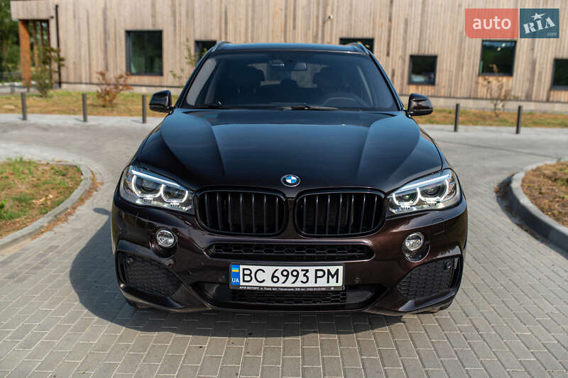 Позашляховик / Кросовер BMW X5 2015 в Львові