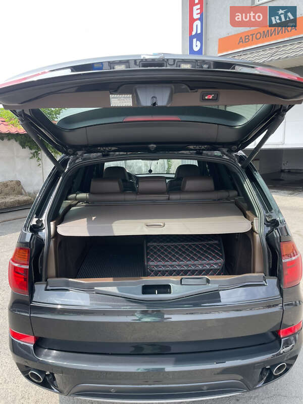 Позашляховик / Кросовер BMW X5 2012 в Вінниці