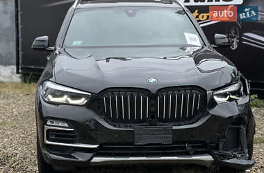 Внедорожник / Кроссовер BMW X5 2019 в 