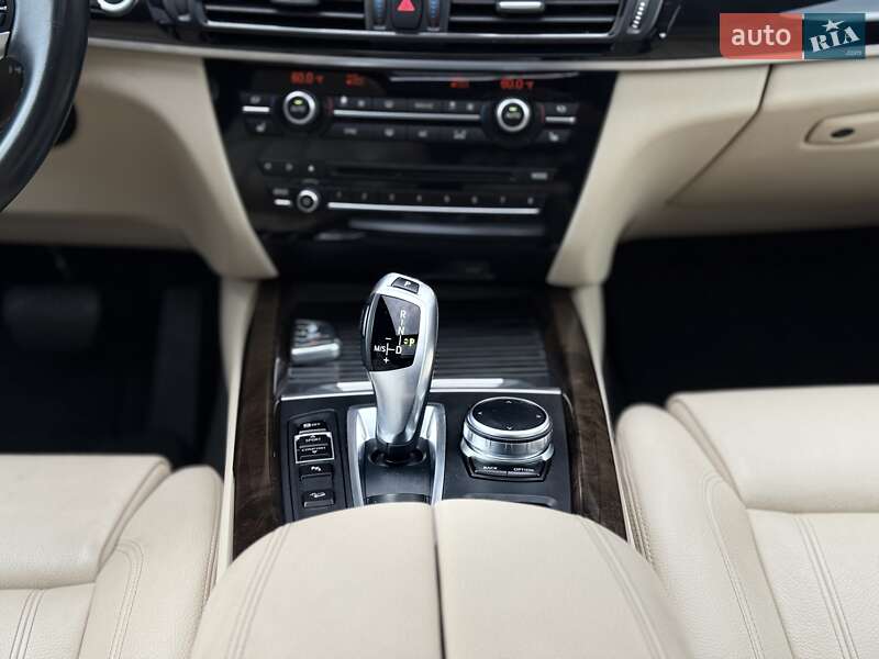Внедорожник / Кроссовер BMW X5 2017 в Львове