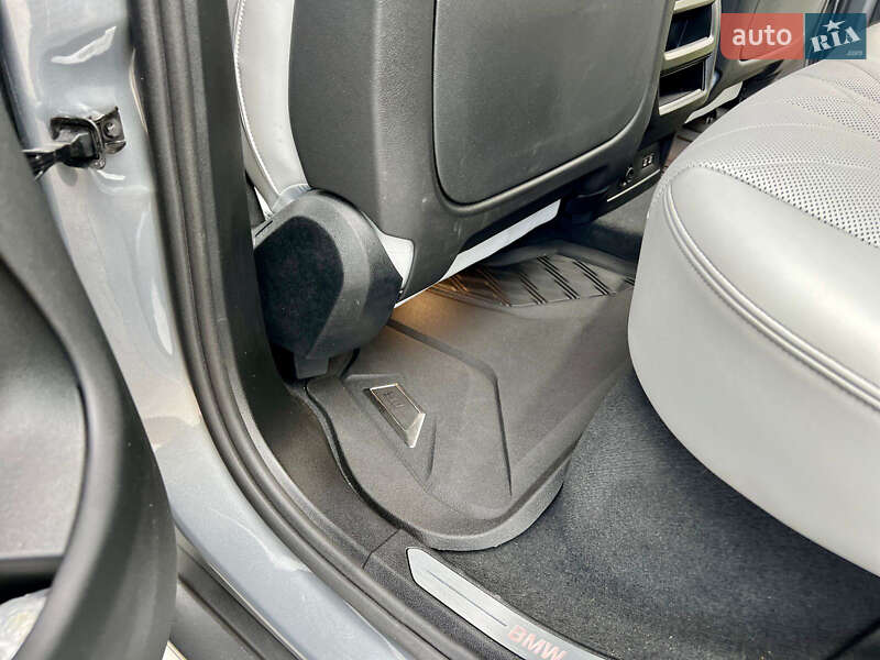 Позашляховик / Кросовер BMW X5 2024 в Києві