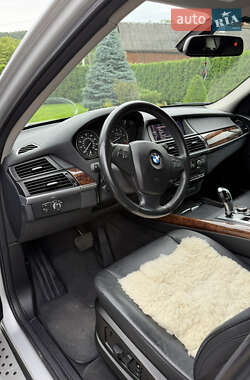 Внедорожник / Кроссовер BMW X5 2011 в Косове